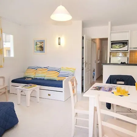 Resort Six Fours Sc4 Aryana